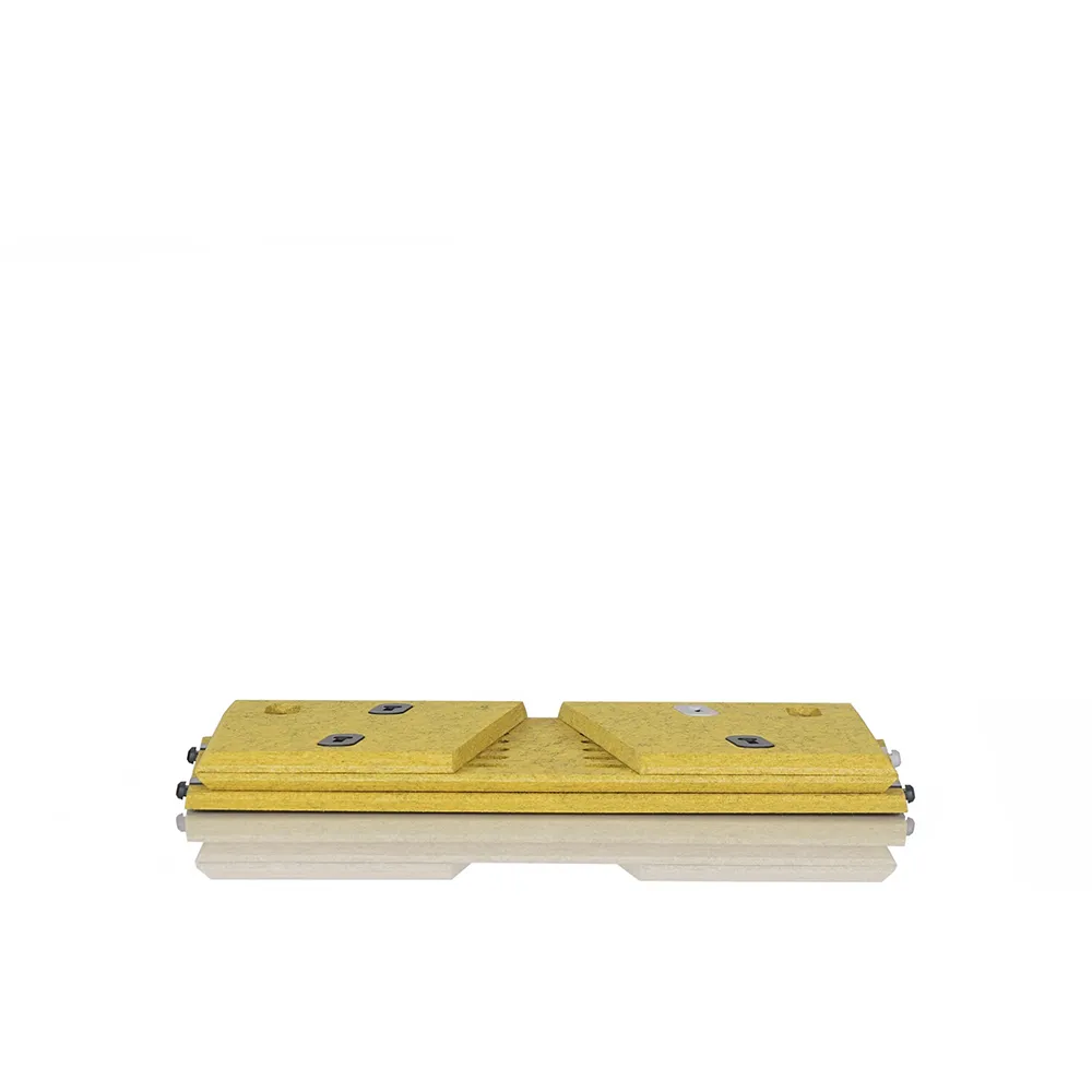 4_foldable_stand_04_lime_yellow_studio_004_folded_carre.webp