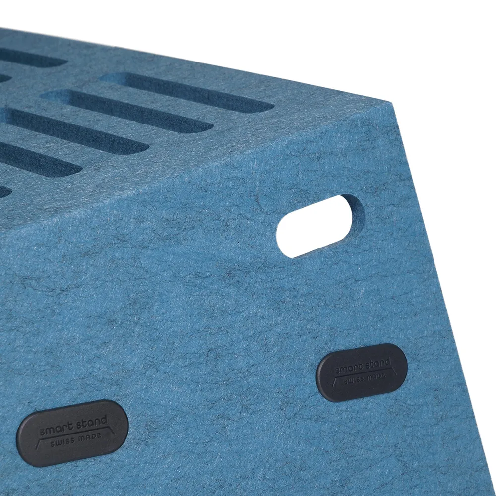 4_foldable_stand_09_ocean_blue_studio_005_produit_carre.webp