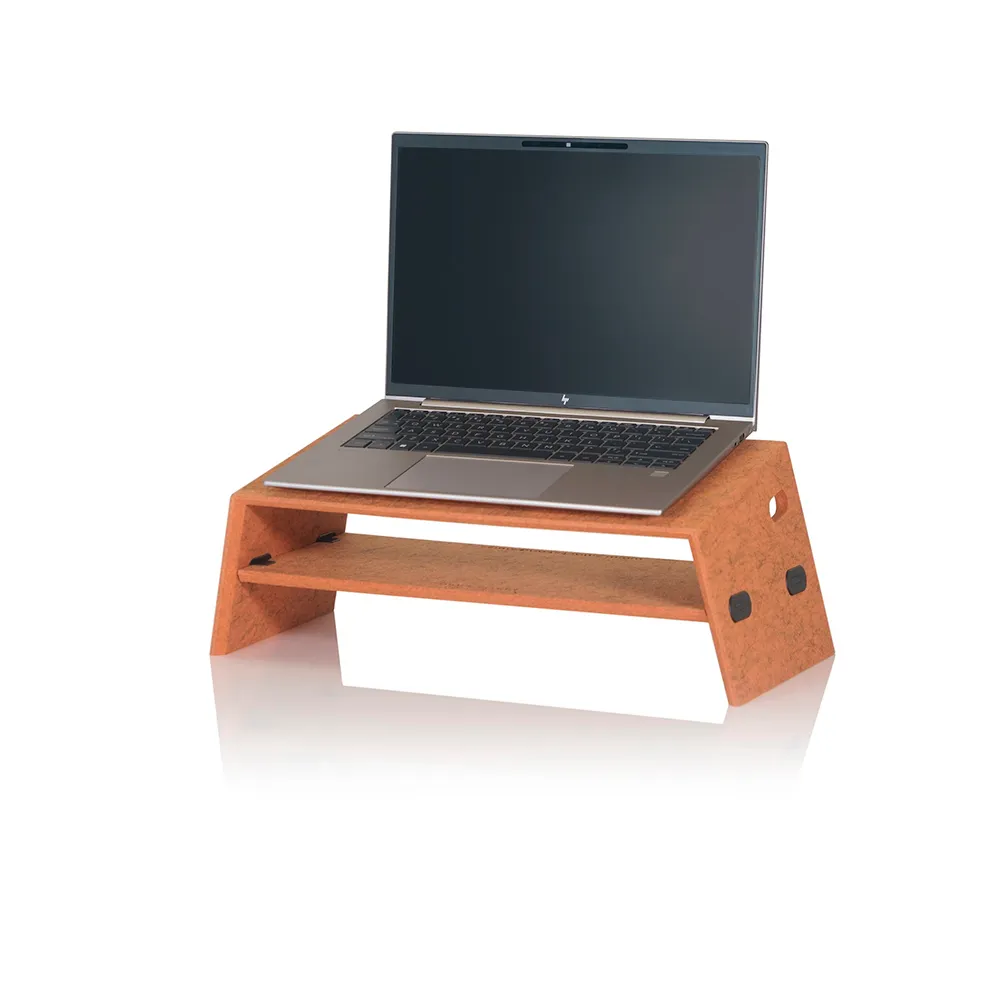 4_foldable_stand_05_orange_studio_002_laptop_open_001_carre.webp